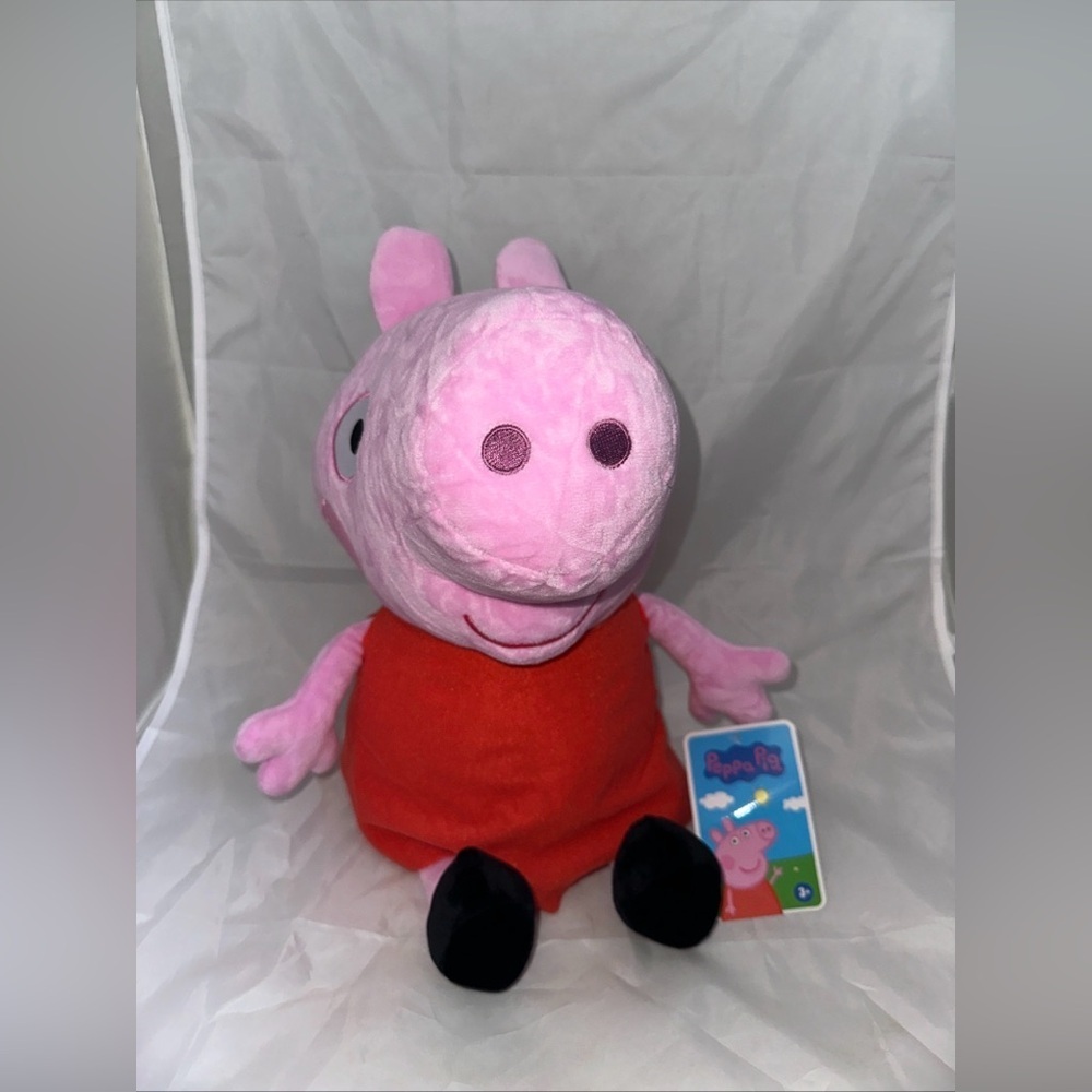 Toy Factory Peppa Pig 16" Round1 Plushie NWT
